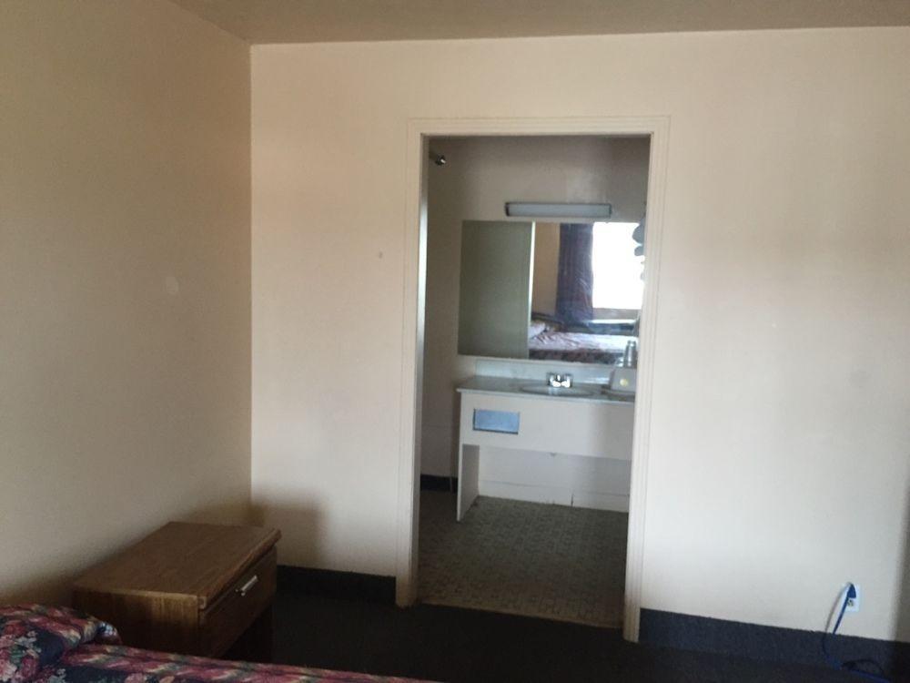 דיקסון Rodeway Inn מראה חיצוני תמונה